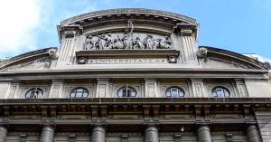 Orice reglementări care creează mecanisme de subordonare a magistraţilor sunt neconstituţionale